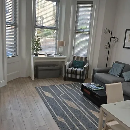 Victorian Beach Retreat with Patio and Parking-3